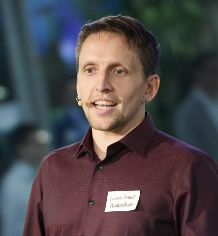 Lucas_Sorge_Live_Portrait